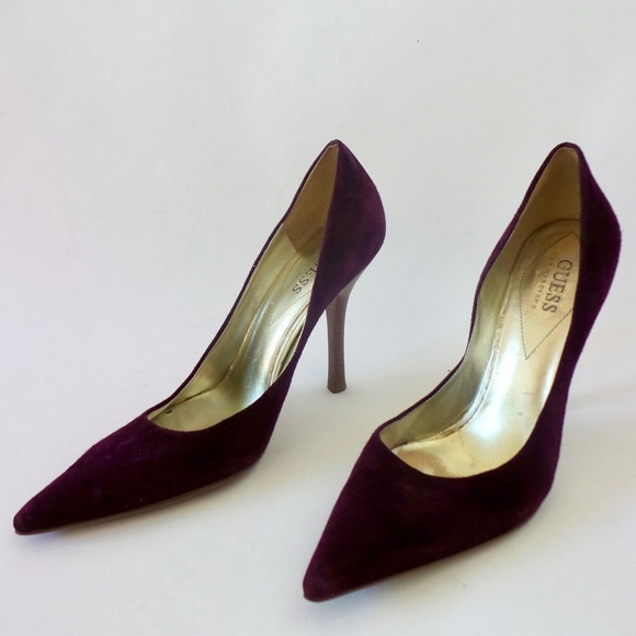 Guess by Marciano Suede Pumps - Picture 5 of 10